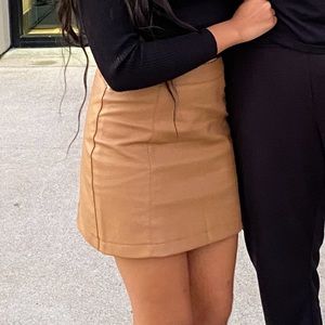 leather skirt